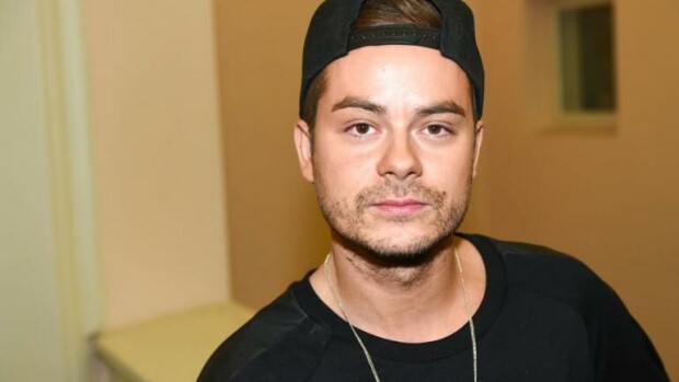Kääk mikä itseluottamus! Niko Saarinen löi vetoa: ”Jos tämä Temptation Island Suomi -pari eroaa niin tatuoin pers**seeni…” niko saarinen
