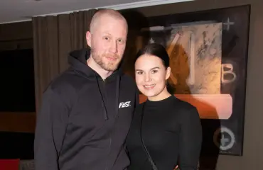 Netta-rakas ikävöi Hannes Hyvöstä Selviytyjät-kuvausten aikana – ”En yhtään tiennyt miten Hanneksella menee!”