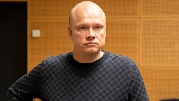 17 kiloa laihtunut Ilari Sahamies väänsi korkin kiinni: ”Vaikeinta oli luopua roskaruuasta!” Ilari Sahamies laihtui hurjasti.