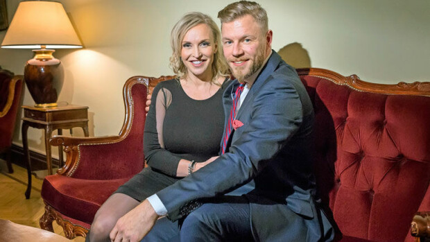 Jutta ja Juha Larm avoimina parisuhteestaan: Olemme Suomen siirappisin pariskunta! Jutta ja Juha Larm kannustava posittiviseen ajatteluun.