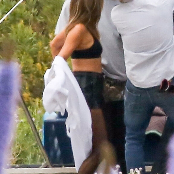 Lateksia ja nahkaa - näin rajussa asussa et ole Jennifer Anistonia nähnyt! Katso paparazzikuvat Jennifer Aniston domina-asussa