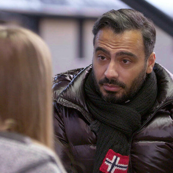 Ennennäkemätön jymypommi Maajussille morsian maailmalla -ohjelmassa! Maajussi-Stefano täräyttää Vappu Pimiälle varsinaisen uutisen - sinkkunaisilta vielä jäätävämpi ilmoitus! Maajussi-Stefano