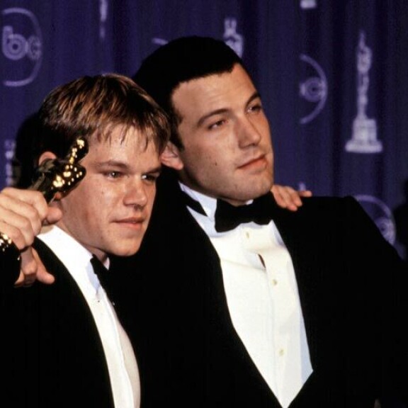 Damon oli 27 ja Ben Affleck vasta 25, kun kaksikko voitti Oscarin Good Will Huntingin käsikirjoituksesta. Kukaan heitä nuorempi ei ole vielä rikkonut ennätystä. Damon oli 27 ja Ben Affleck vasta 25, kun kaksikko voitti Oscarin Good Will Huntingin käsikirjoituksesta. Kukaan heitä nuorempi ei ole vielä rikkonut ennätystä.