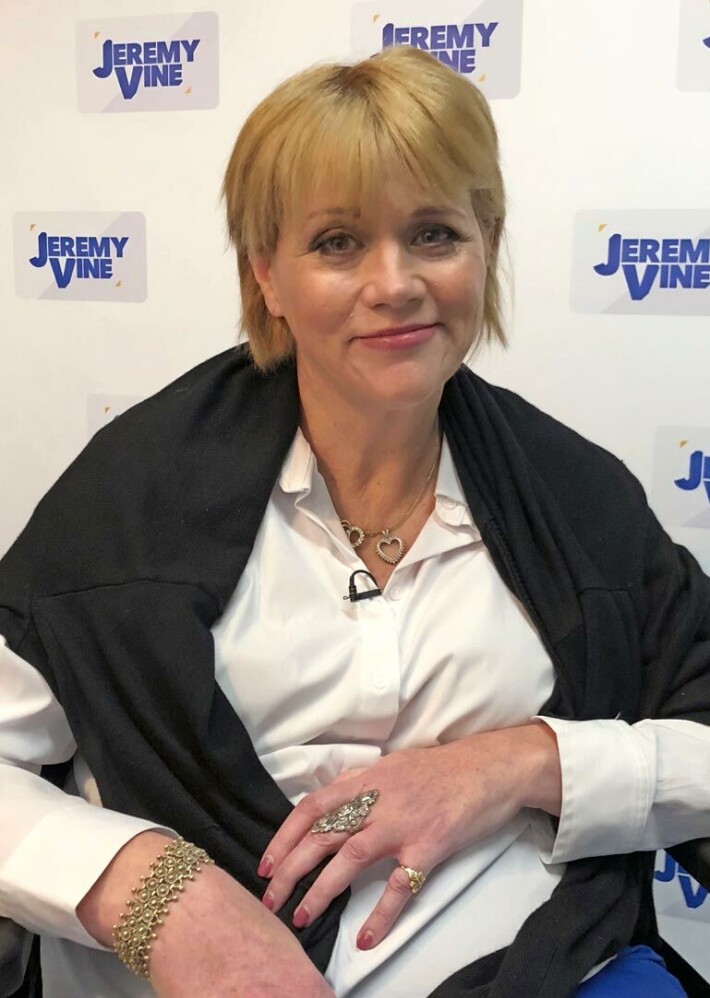Samanthaa kalvaa yhä muun muassa Meghanin tokaisu hammastahnatuubista, vaikka tapahtuneesta on yli 25 vuotta. Samanthaa kalvaa yhä muun muassa Meghanin tokaisu hammastahnatuubista, vaikka tapahtuneesta on yli 25 vuotta.