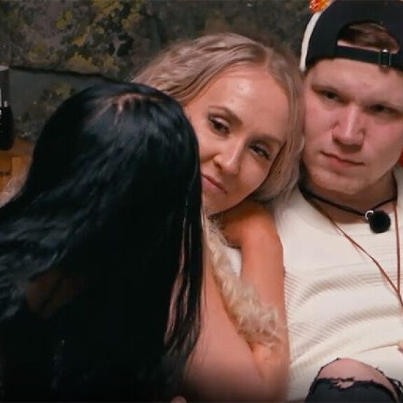 'Kyllä käsi kävi pari kertaa reidellä!' Varatun Mikan ja sinkku-Peppiinan välit lämpenevät Temptation Islandissa: 'Kai mä sittenkin olen vähän kiinnostunut' Temptation Island Suomi Mika