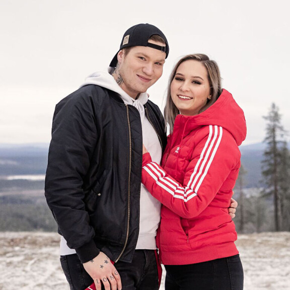 Nämä varatut testaavat parisuhdettaan Temptation Island Suomessa - mukana transsukupuolinen Mitte TIS