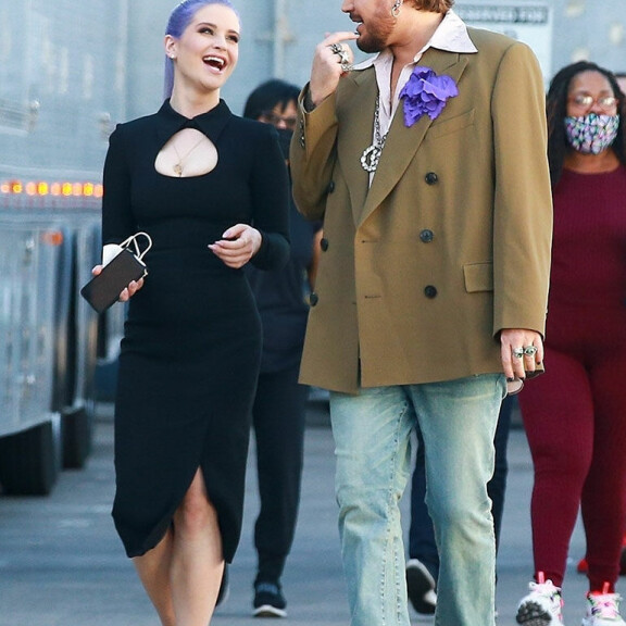 Kelly Osbourne laihtui leikkauksen avulla: tältä hän näyttää nykyään - katso! Kelly Osbourne Adam Lambert