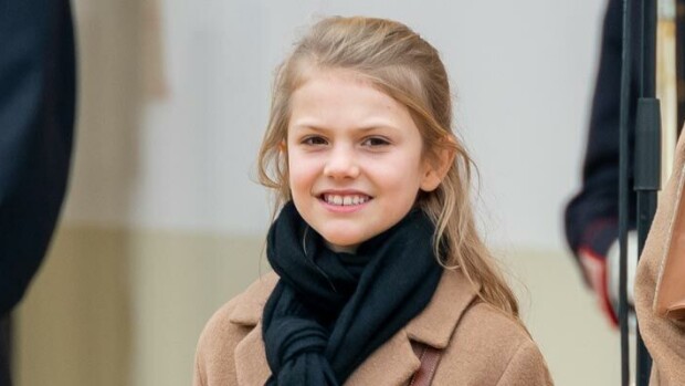 Prinsessa Estelle, 8, ahertaa jo edustustöissä: kopioi Victorian pukeutumistyylin – kuvat! Estelle