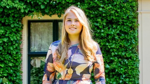 Vankilaa ja pakkohoitoa! Hollannin prinsessa Amalialle seksiviestejä lähettänyt ahdistelija tuomittiin! Amalia