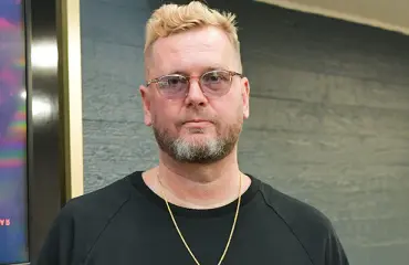 IS: Antti J. Jokinen yllättäen syrjään kansainvälisestä jättiprojektista: syynä sairaus - Aku Louhimies tilalle
