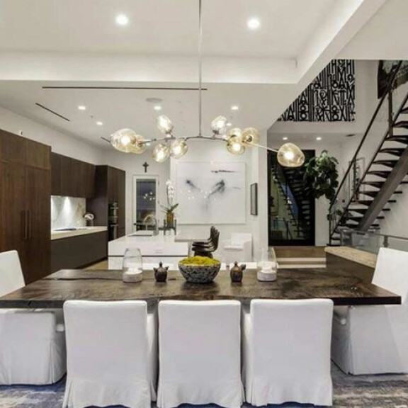 Nicole Scherzinger myy hervotonta luksuslukaaliaan: hintapyyntö yli 6,7 miljoonaa euroa - katso kuvat! 12