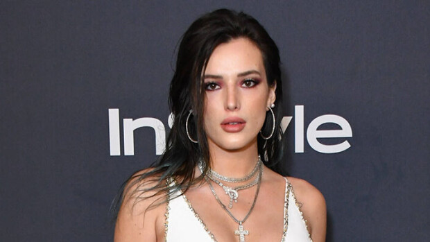 Aikuisviihteeseen siirtynyt entinen Disney-tähti Bella Thorne, 23, vilauttelee himokkaana alatissejään: 'Kun olen yksinäinen ja kiimainen...' Bella Thorne
