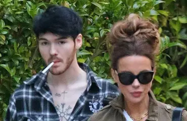 Nuorista miehistä pitävä Kate Beckinsale taas sinkkumarkkinoilla – erosi yli 20 vuotta nuoremmasta poikaystävästään: seurustelivat 9 kuukautta