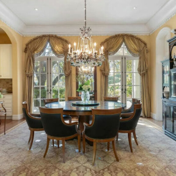 Rokkilegenda Gene Simmons myy ökykartanoaan: lukaalin hinta on lähes 19 miljoonaa - katso kuvat 10