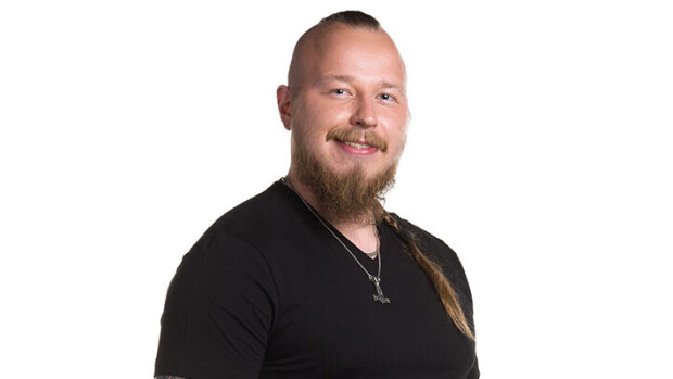 Mitä ihmettä?! BB-Arttu haluaa myydä seksiä: 'Pikapano 200 euroa, miehille tuplahinnat' BB-Arttu