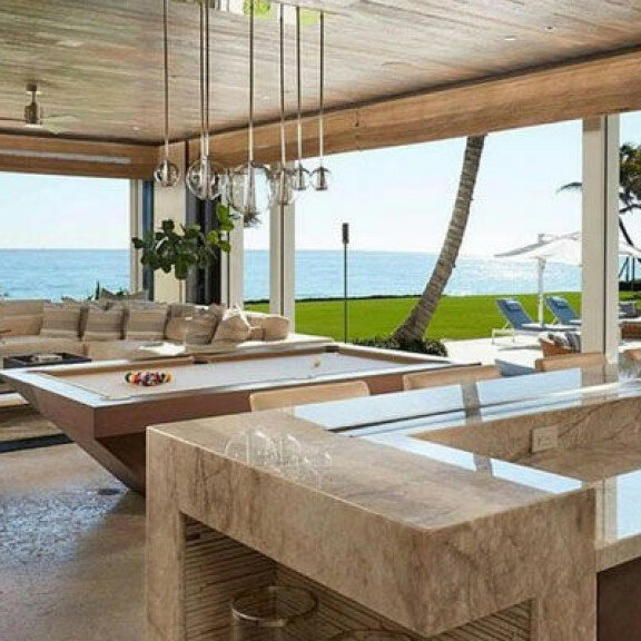 Tiger Woodsin ex-vaimo Elin Nordegren myy massiivista kartanoaan: luksuslukaalilla hintaa yli 23 miljoonaa - katso hulppeat kuvat! 08