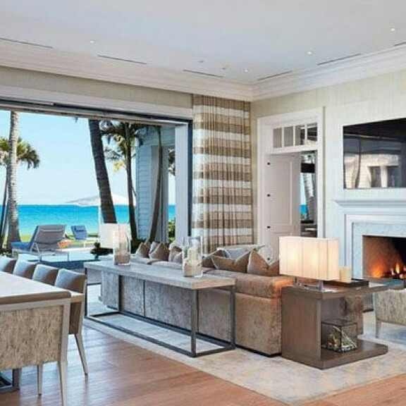 Tiger Woodsin ex-vaimo Elin Nordegren myy massiivista kartanoaan: luksuslukaalilla hintaa yli 23 miljoonaa - katso hulppeat kuvat! 09