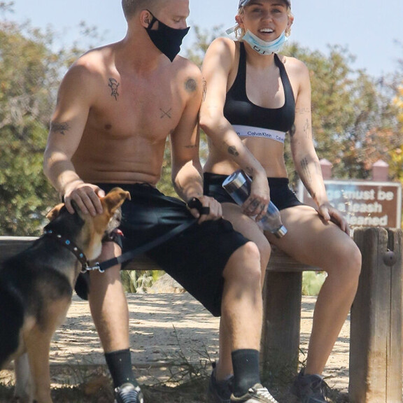 Supertähti Miley Cyrus ja poppari Cody Simpson: Ero! Miley Cyrus ja Cody Simpson