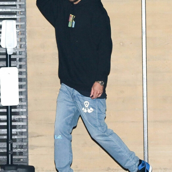 Onko tässä Kendall Jennerin uusi poikaystävä? Paparazzi iski illallistreffeillä NBA-tähden kanssa – kuvat! Devin booker