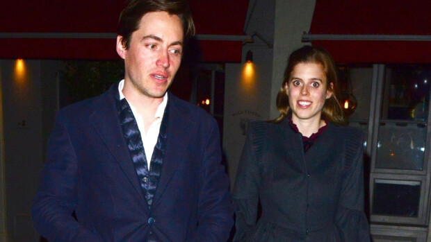 Brittihovin jymy-yllätys! Prinsessa Beatrice ja miljonääri-Edo menivät salaa naimisiin - vain lähimmät paikalla! Beatrice ja sulho paparazzikuvassa