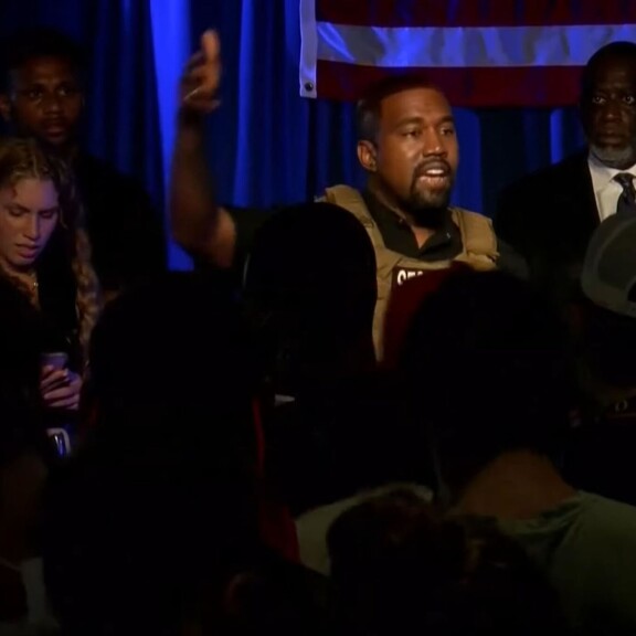 Amerikkalaisilla on sittenkin mahdollisuus äänestää Kim Kardashian ensimmäiseksi naiseksi! Kanye West palasi rytinällä presidenttipeliin - puhui pornosta ja teki tahdittoman paljastuksen vaimostaan! Kanye West