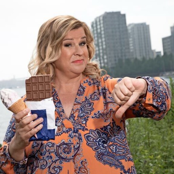 Claudialla on verenpainelääkitys. Hän toivoo, että laihtumisen myötä lääkityksestä voisi päästä eroon. Claudialla on verenpainelääkitys. Hän toivoo, että laihtumisen myötä lääkityksestä voisi päästä eroon.