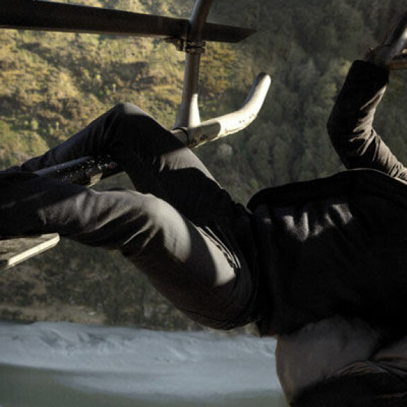 Tom Cruise roikkui helikopterissa Mission Impossible Fallout -elokuvassa. Tom Cruise roikkui helikopterissa Mission Impossible Fallout -elokuvassa.