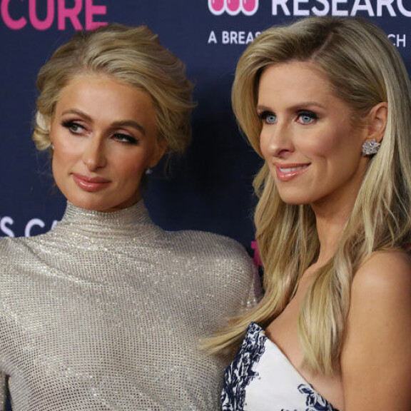 Paris Hilton siskonsa Nicky Hilton Rothschildin kanssa varainkeruutapahtumassa. paris ja sisko