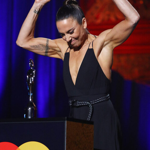 Spice Girls -tähti Melanie C, 46, varasti huomion Brit Awardsissa – some repesi liitoksistaan: ”Koko gaalan kuumin vieras!” Melanie C