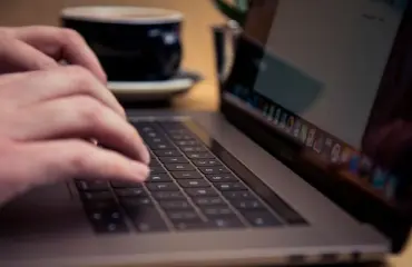 Virustorjuntaohjelmaa syytetään arkaluontoisten tietojen luovuttamisesta - jopa aikuisviihdevideot raportoidaan!