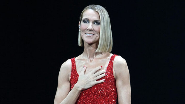 Celine Dion nousi konserttilavalle perheensä surusta huolimatta – kertoi viimeisestä hetkestä äitinsä kanssa: 'Hän odotti meidän kokoontuvan yhteen' Celine Dion