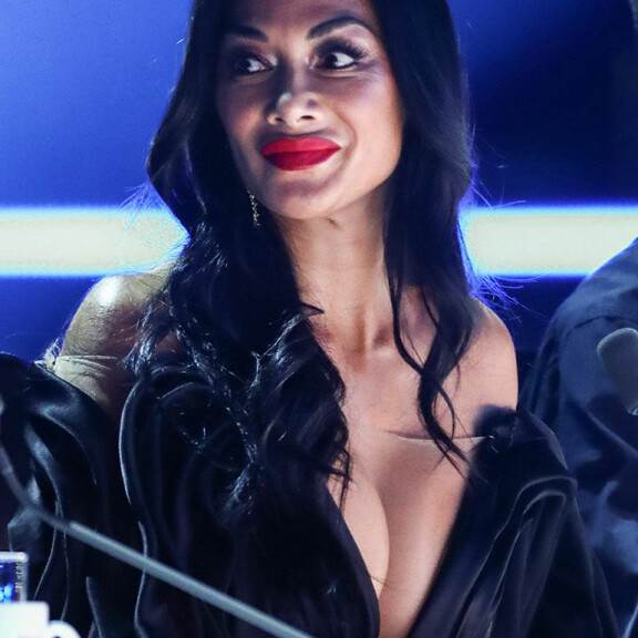 Jösses, Nicole Scherzinger loksautti leuat: povi häpeilemättä esillä tv-lähetyksessä - kuvat! Nicole Scherzinger