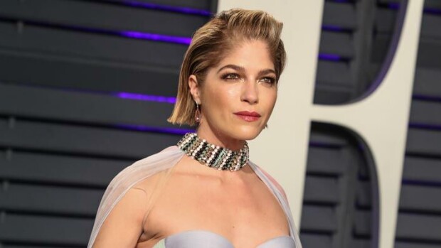 Sietämättömät kivut! MS-taudista kärsivä Hollywood-tähti Selma Blair tarttui viimeisen hoitokeinoon – ”Suuri kuolemanriski!” Selma Blair sairastui MS-tautiin.