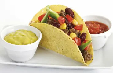 "Taco pelasti henkeni!" Mies ruokaili meksikolaisravintolassa - kadulla alkoi tulitus! 