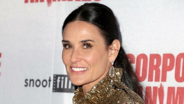 Jösses, mikä säkki Demi Moore! Muotipoliisi arvioi supertähtien pikkujoulukauden asut! Demi Moore muotipoliisin arvioitavana.
