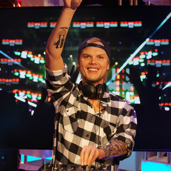 Mikä yhdennäköisyys! Edesmennyt DJ Avicii ikuistettiin kuuluisaan vahanukkemuseoon - Kuvat! avicii