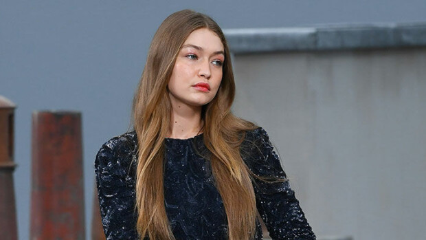 Gigi Hadidilla meni hermot: häirikkö iski muotinäytöksessä – paljastui suosituksi tubettajaksi! Kuvat! Gigi Hadid