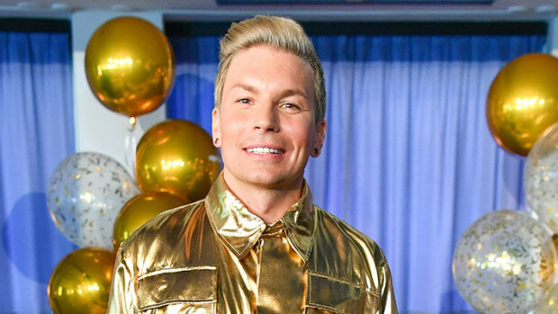Vain elämää alkaa! Antti Tuiskulla yllättävät varusteet mukana! Antti Tuisku