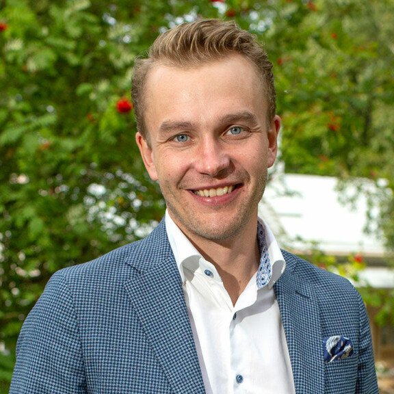 Näin uudet tv-maajussit tienaavat - 34-vuotiaalla Juholla yllätävän kovat pääomatulot! Maajussi-Juho
