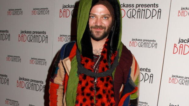 Karmeassa kunnossa viinasta! Bam Margera suostui baari-illan jälkeen menemään takaisin vieroitukseen! Bam M