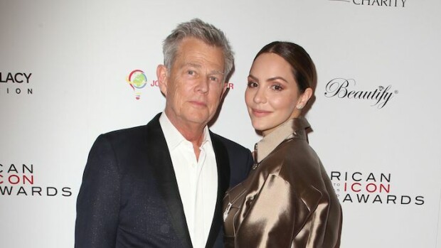 Katharine McPhee ja David Foster ikäeroa kritisoiville: Painukaa v*ttuun! McPheellä ja Fosterilla on paljon ikäeroa.