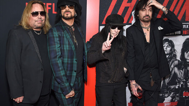 Tähtiloistoa Mötley Crüe -elokuva The Dirtin ensi-illassa - Tommy Leen uudistuneet kasvot kiinnittivät huomiota! Mötley Crue -yhtye elokuva