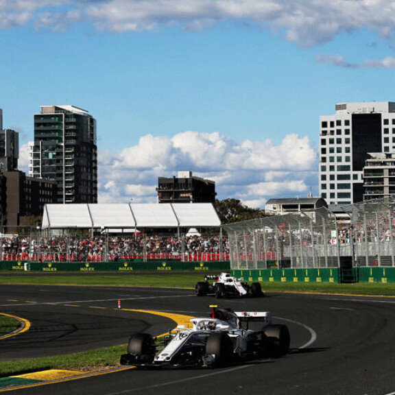 Tärpit talteen! Mervi Kalliolle yksi F1-kilpailu on ylitse muiden – nostaa esiin myös toisen, yllättävän osakilpailun: ”Siitä ei puhuta paljon, mutta suosittelen tutustumaan!” Australian GP.