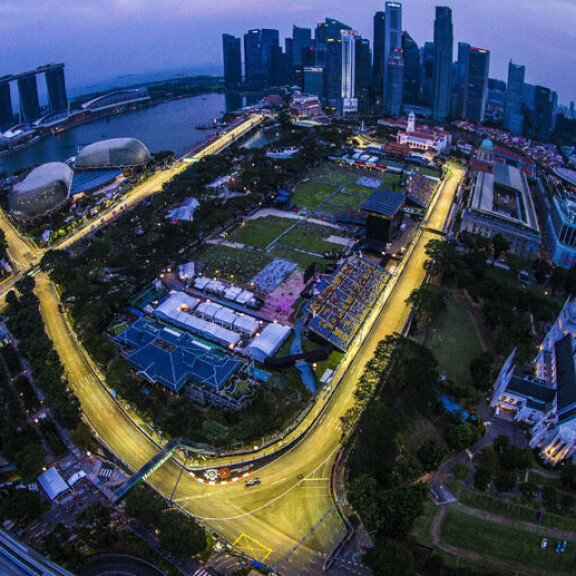 Tärpit talteen! Mervi Kalliolle yksi F1-kilpailu on ylitse muiden – nostaa esiin myös toisen, yllättävän osakilpailun: ”Siitä ei puhuta paljon, mutta suosittelen tutustumaan!” Singaporen GP.