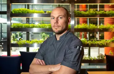 Julkkiskokki Tommi Tuominen: Kihlat!