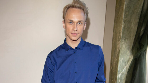 Putous-tähti Christoffer Strandberg yleisöreaktioista: Lapset luulevat rikolliseksi! Christoffer Strandberg hurmasi edellisellä Putous-kaudella Bardi de Voro -sketsihahmollaan.