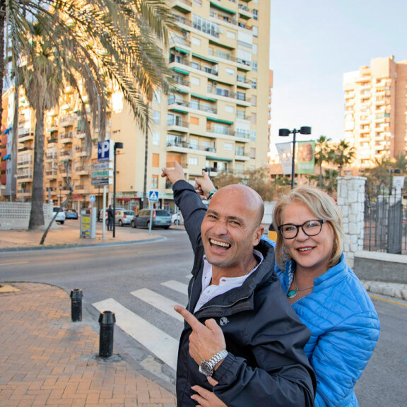 – Giuseppe on välillä ihan adhd-pelle, Johanna nauraa. – Mutta hänellä on ihana hymy ja suuri sydän! – Giuseppe on välillä ihan adhd-pelle, Johanna nauraa. – Mutta hänellä on ihana hymy ja suuri sydän!