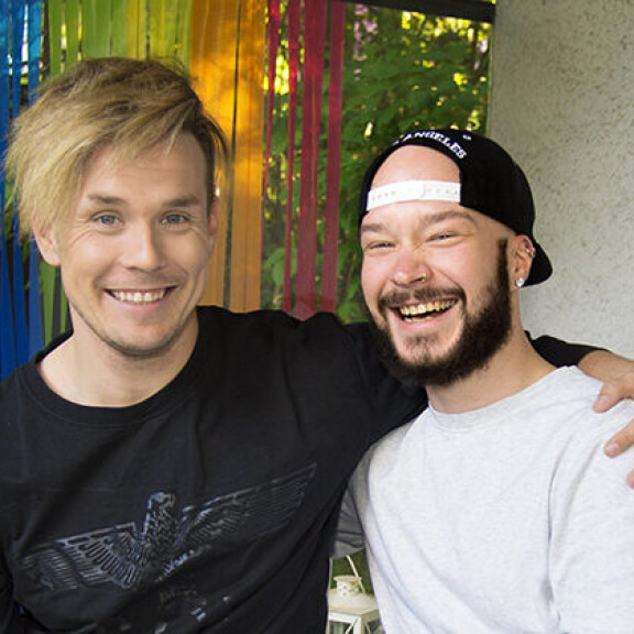 ToosaTV-tähti NikoLa ja Mr. Gay Finland -Aku Ranta erosivat ja laittoivat lusikat jakoon - NikoLa avautuu Seiskalle: 'Halusimme erilaisia asioita' nikola ja aku raita
