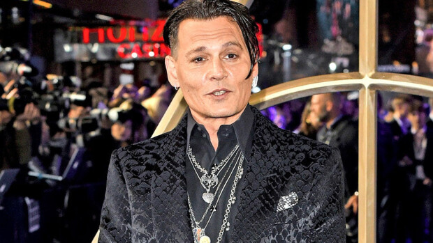 Johnny Depp vältti täpärästi kiusallisen oikeudenkäynnin – turvamiehiltä rajuja syytöksiä! Johnny Depp