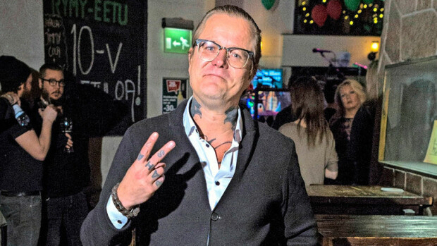 Wallu Valpio täräyttää paljastuksen Selviytyjät-kuvauksista: Pakoilin ex-missiä! Wallu Valpio pakoili ex-missiä.